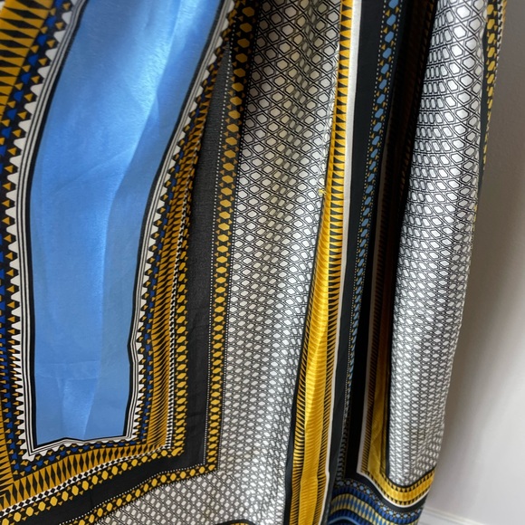 New Women's Blue & White Sleeveless Pleated Striped Maxi Dress Size Small - Picture 6 of 12